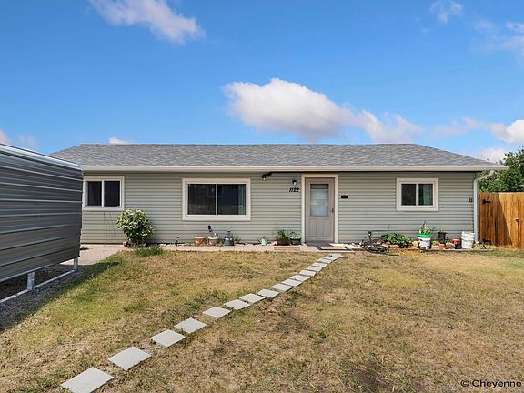 2nd image of 1122 Ashford Dr
