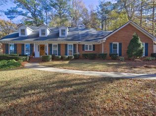 855 Brooksglen Dr, Roswell, GA 30075