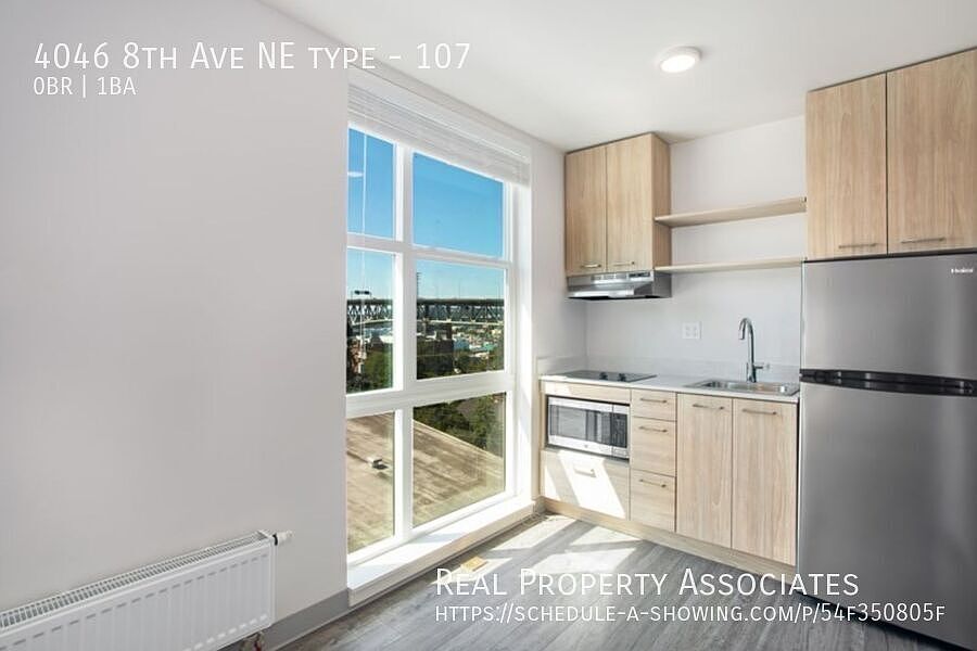 1st image of 4046 8th Ave NE APT 107