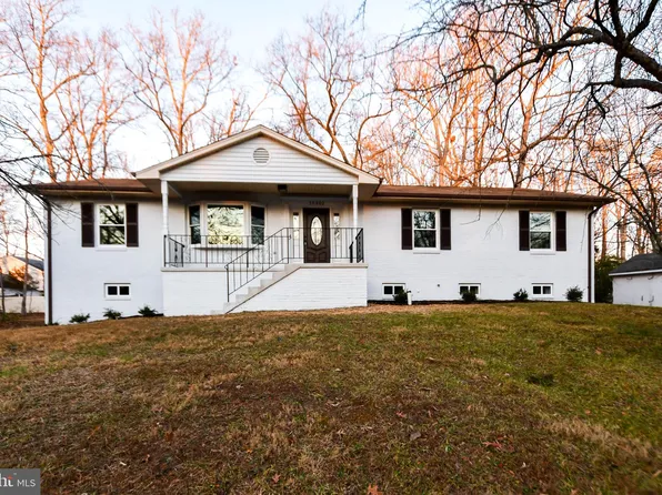 16402 Rolling Tree Rd, Accokeek, MD 20607