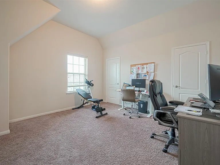 4219 Reagan Ridge Ct — Photo 33