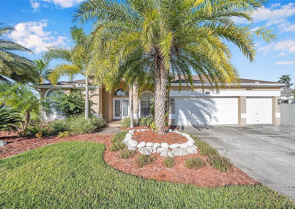 1st image of 1829 Eagle Trace Blvd