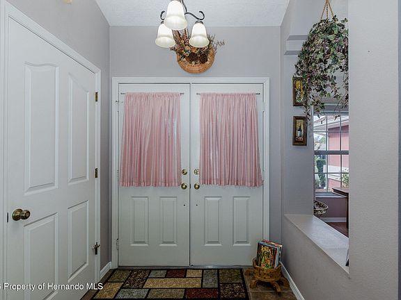 3rd image of 10351 Flag Rd