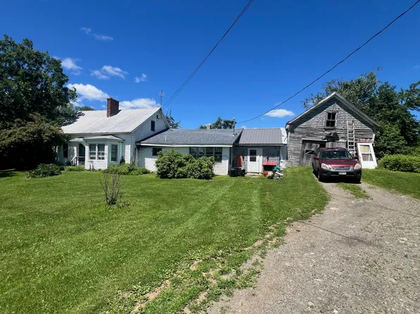372 Airport Road, Dexter, ME 04930