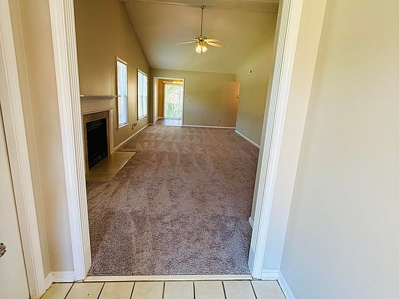 3rd image of 3208 Brightside Ct