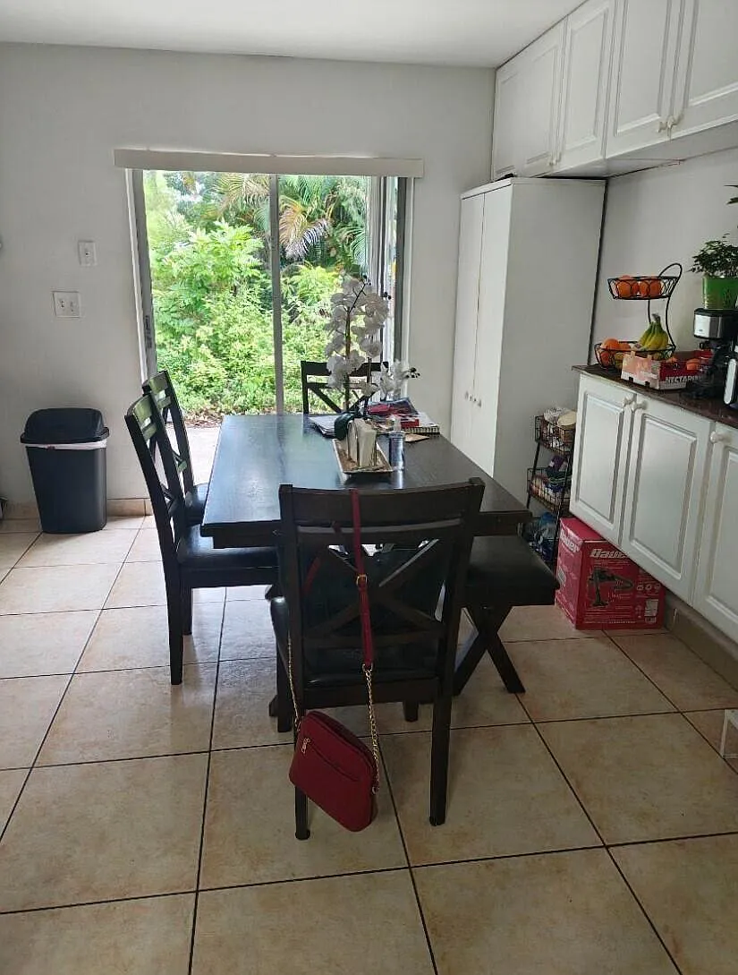 2 bed, 1.0 bath, 1814 sqft, $2,000 — Photo 3