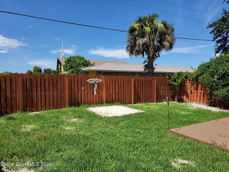 10 Bogart Pl — Photo 21