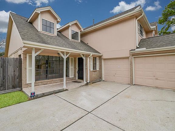 2nd image of 12323 Misty Laurel Dr