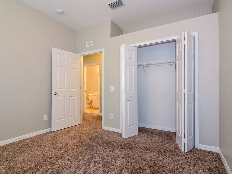 15819 Stags Leap Dr — Photo 14