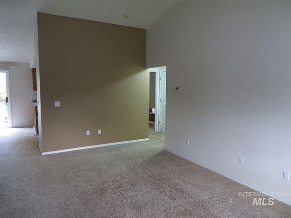 3rd image of 8055 W Prince Dr