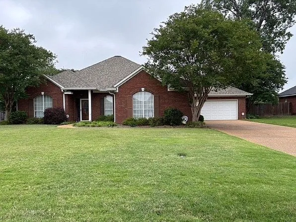 518 Patricia Dr, Greenville, MS 38701