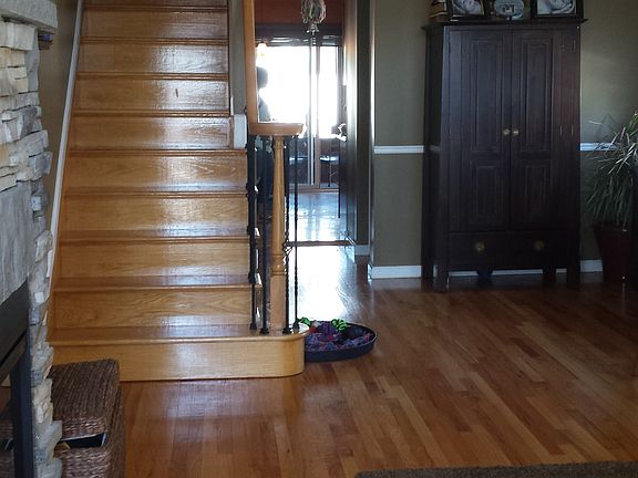 4th image of 45 Jeannette Ave