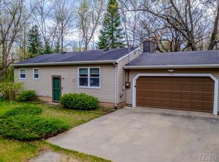 5360 Blue Lake Dr, Gladwin, MI 48624