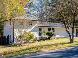 2764 Carrie Dr NW, Kennesaw, GA