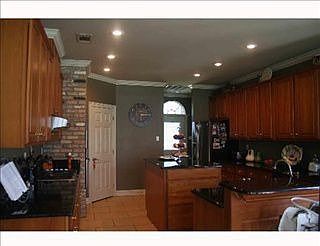 2nd image of 7041 Edgewater Dr
