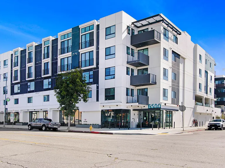 The Hamlin — Photo 19