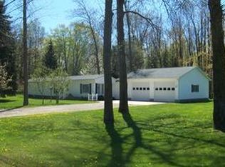 9722 Jesse Dr, Harbor Beach, MI 48441