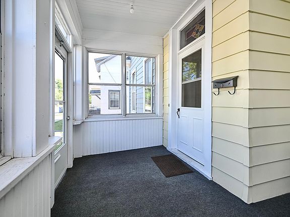 5th image of 512 Grand St