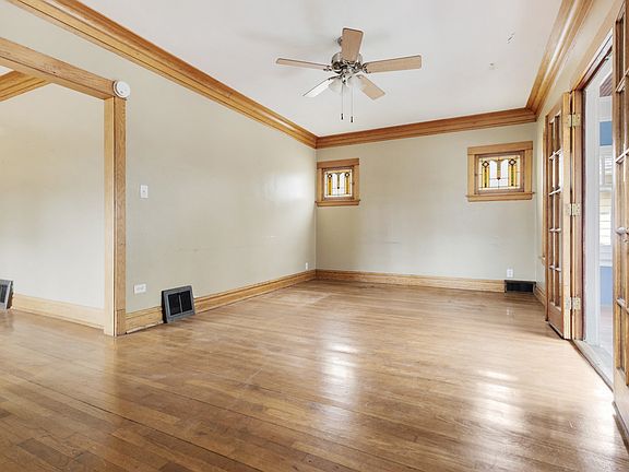 4th image of 900 Lathrop Ave