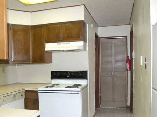 Apartments by the Park, 250 Ann St, Easton, PA