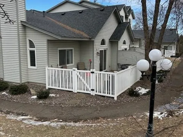 12861 82nd Pl N, Maple Grove, MN 55369