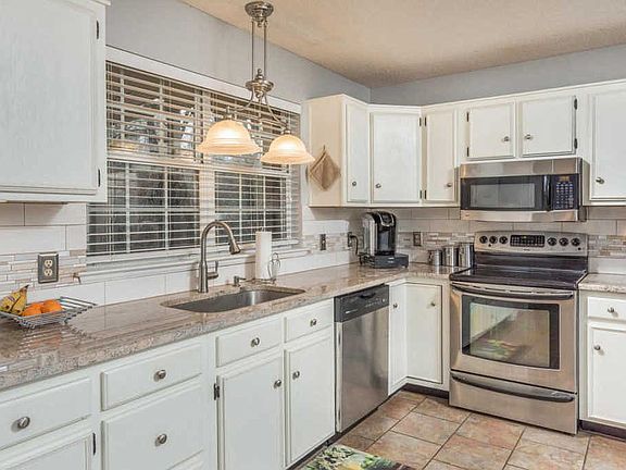 2nd image of 8716 Poplar Bend Dr