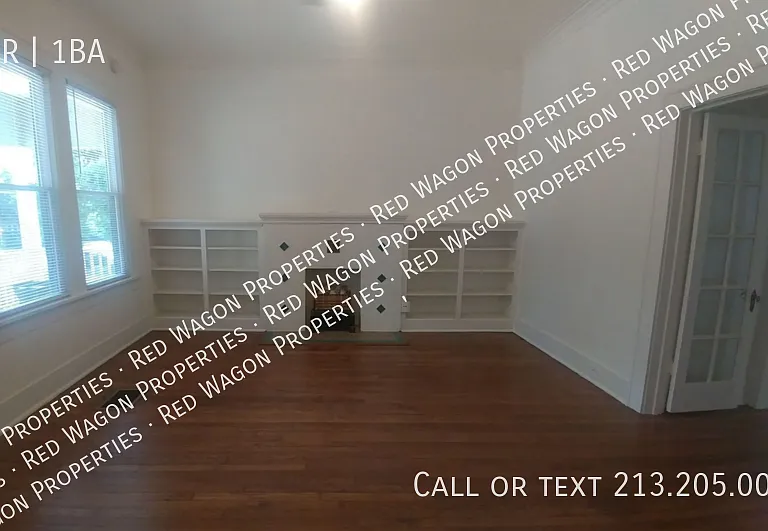 411 W Mistletoe Ave #411 — Photo 9