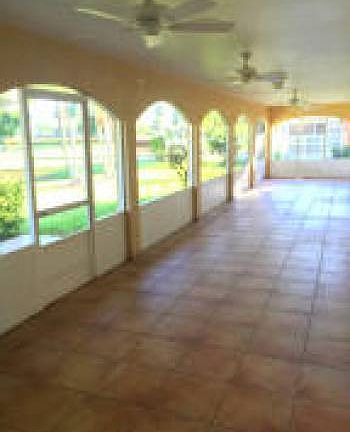 3rd image of 4573 Bucida Road 1