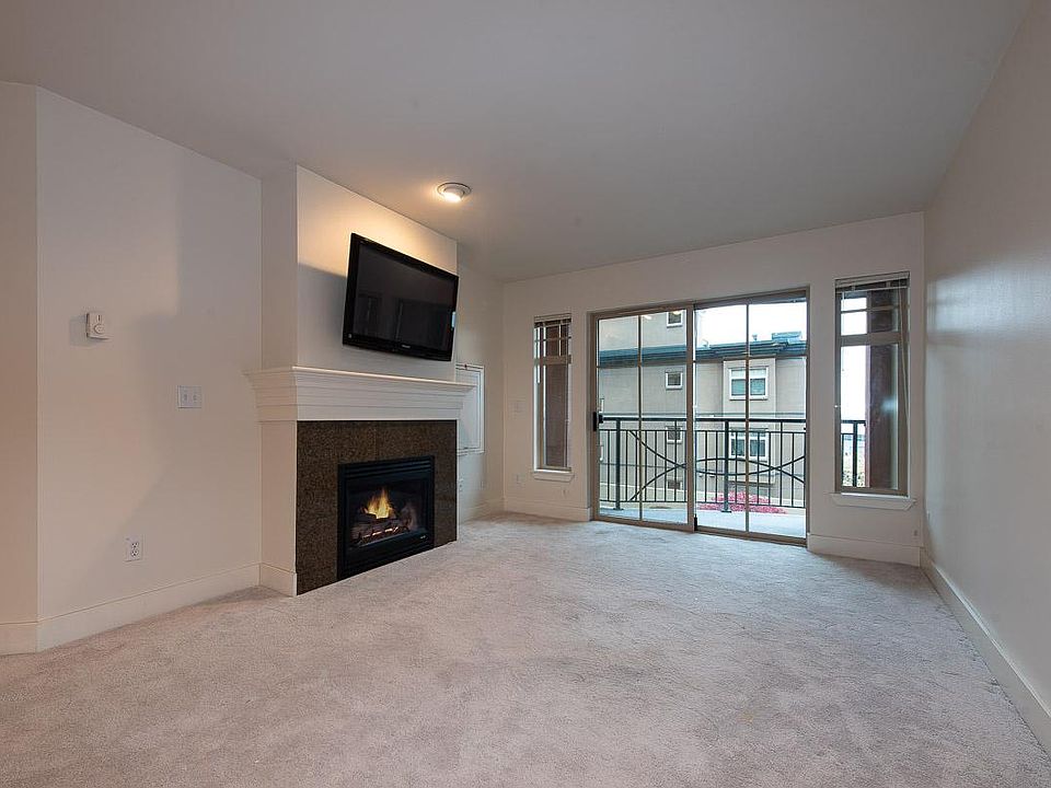 1st image of 123 Queen Anne Ave N APT 306