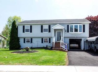 4445 Sherwood Dr, Dover, PA 17315