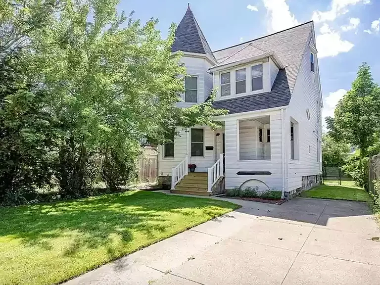 1382 Cove Ave #1 — Photo 1