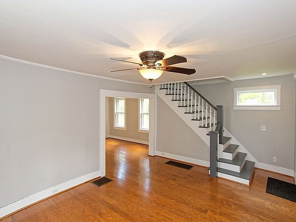 5th image of 23 Axe St