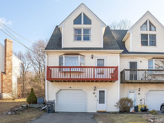 2nd image of 26 Mahogany Run Unit 26