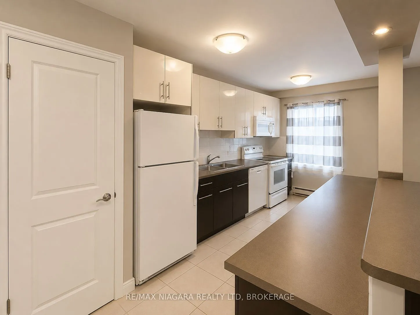 1 bed, $1,799 — Photo 4