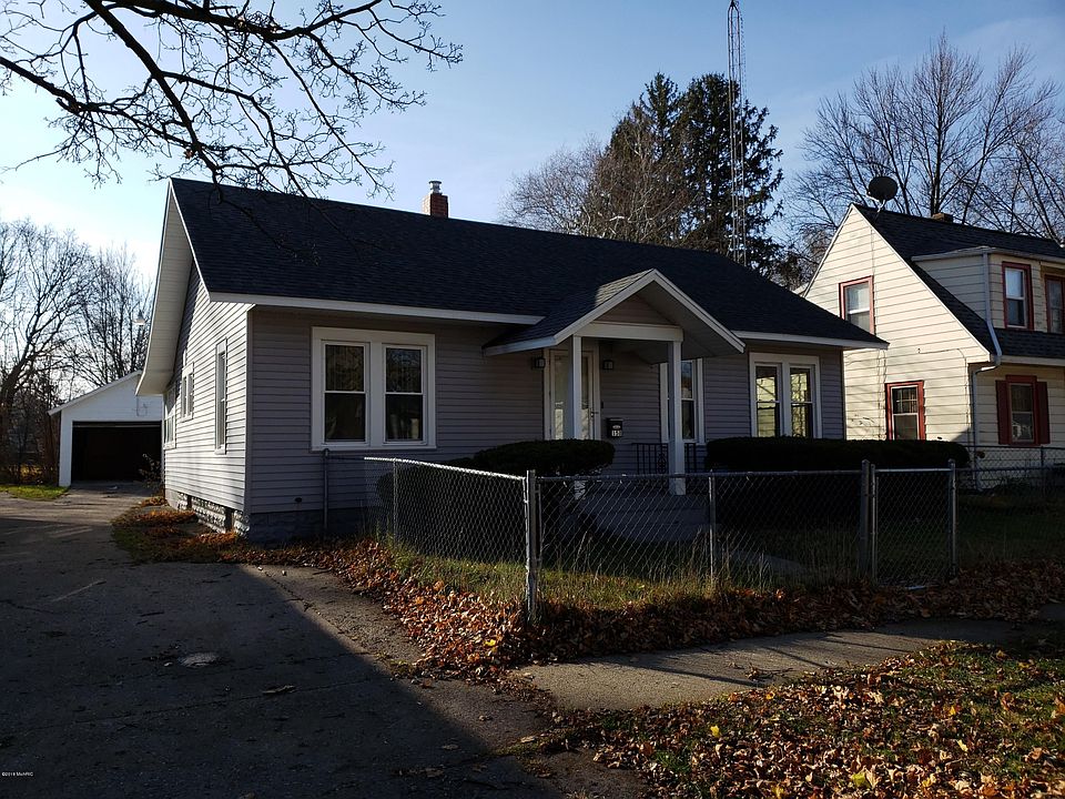 1st image of 158 Parker Ave