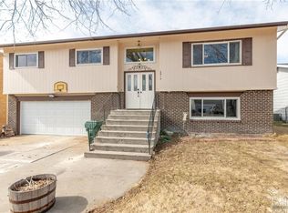 2814 Treasure Dr, Billings, MT 59102
