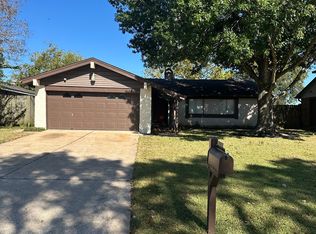 17011 Bougainvilla Ln, Friendswood, TX 77546