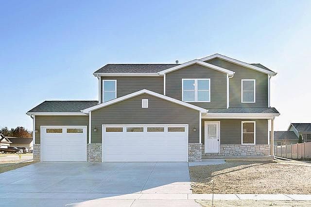 1st image of 15594 Deer Path Dr