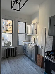 205 North 5th Street, #1R