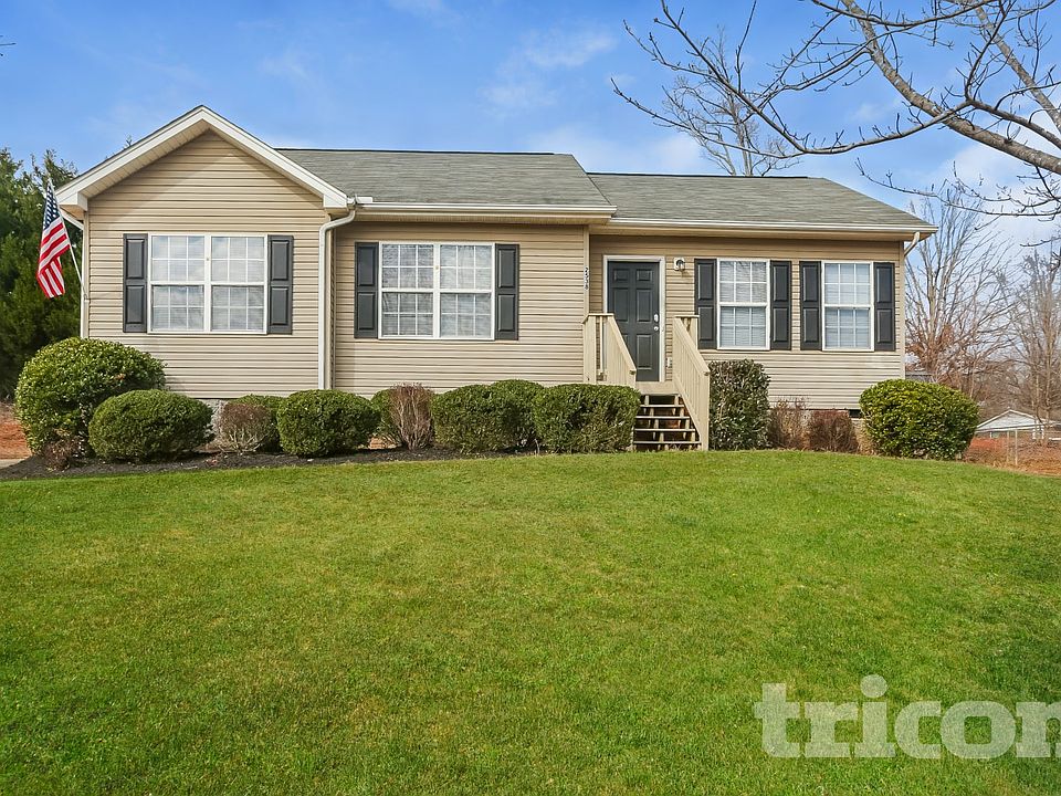 1st image of 2538 Terra Dr