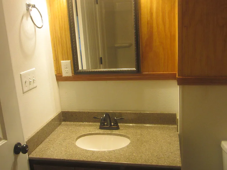 15091 Fort Campbell Blvd #2 — Photo 8