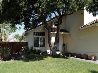 2035 Goldfield Ln, Santa Rosa, CA 95403