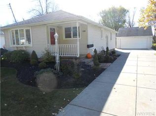 110 Hinchey Ave, Lancaster, NY 14086