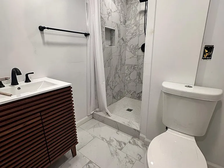 1598 Melanie Ct #4 — Photo 8