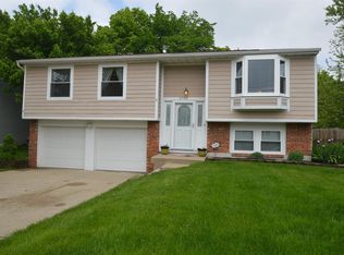 2792 Overdale Dr, Cincinnati, OH 45251