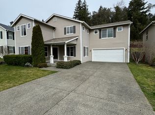 1190 Swan Loop, Dupont, WA 98327