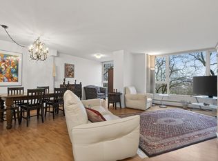 1388 Homer St #303, Vancouver, BC V6B 6A7