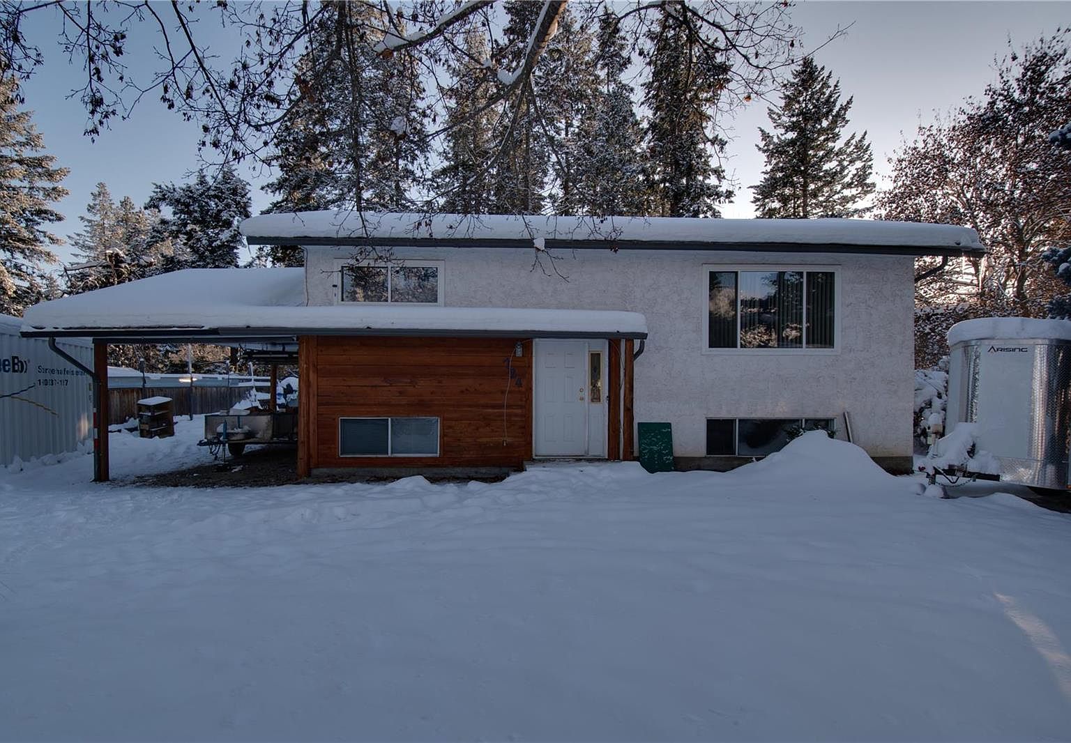 724 Arbutus Rd, Lumby, BC V0E 2G7 | Zillow