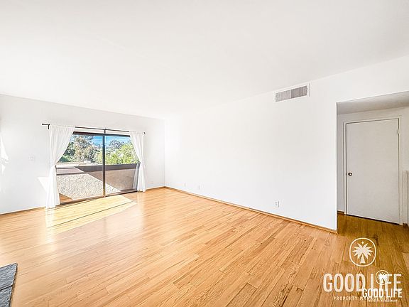 4th image of 6620 Reservoir Ln