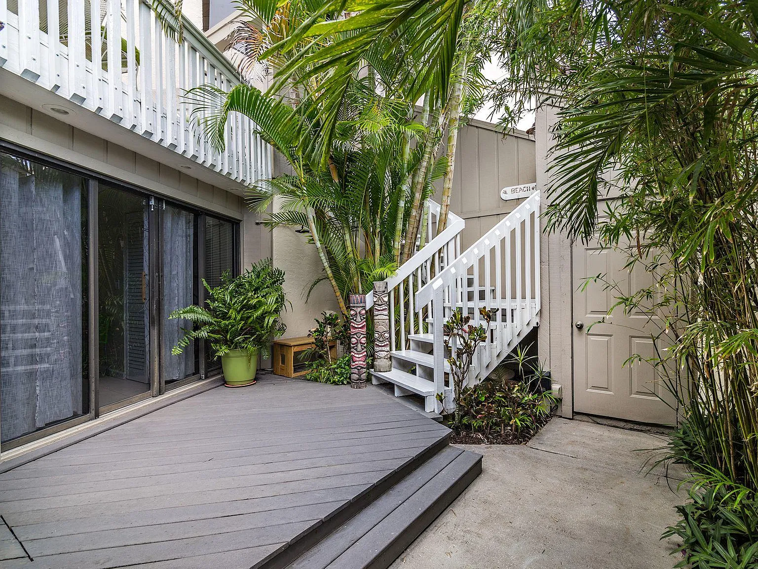 2 bed, 2.0 bath, 1160 sqft, $3,000 — Photo 3